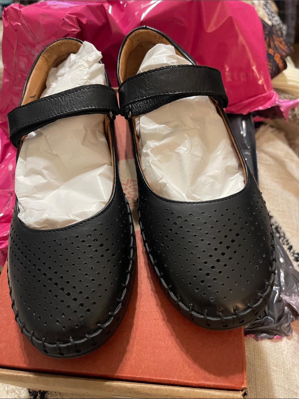 Miz Mooz Tessa Comfort Mary Jane Flats - Black- 39 NIB